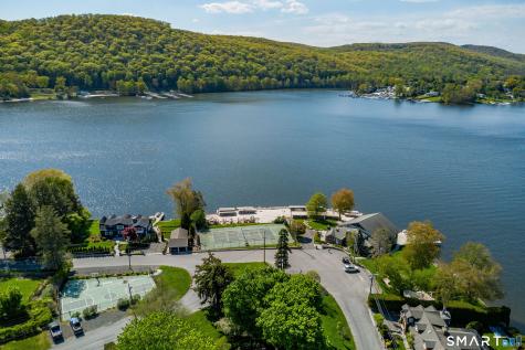 1 Deer Run New Fairfield CT 06812