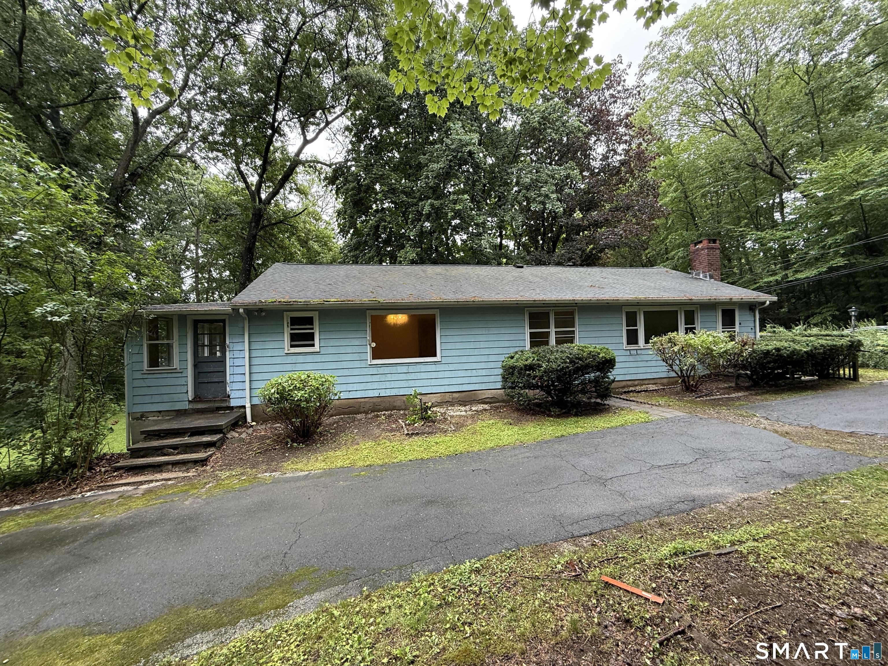 94 Moosup Trail Monroe CT 06468