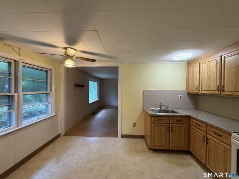94 Moosup Trail Monroe CT 06468