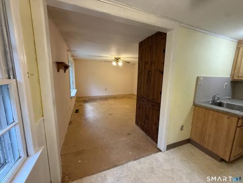 94 Moosup Trail Monroe CT 06468