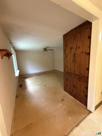 94 Moosup Trail Monroe CT 06468