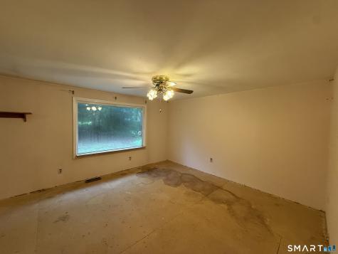 94 Moosup Trail Monroe CT 06468