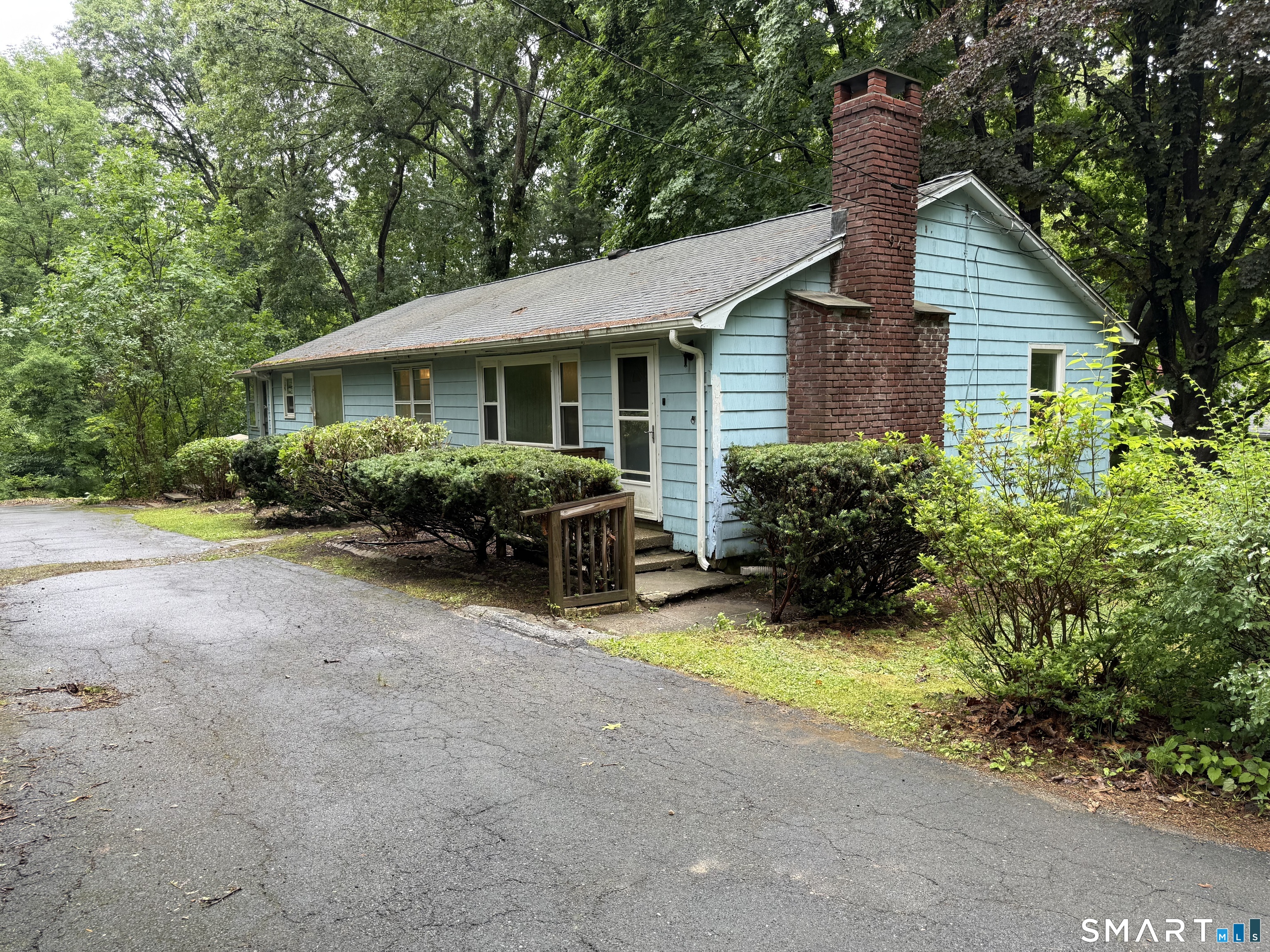 94 Moosup Trail Monroe CT 06468