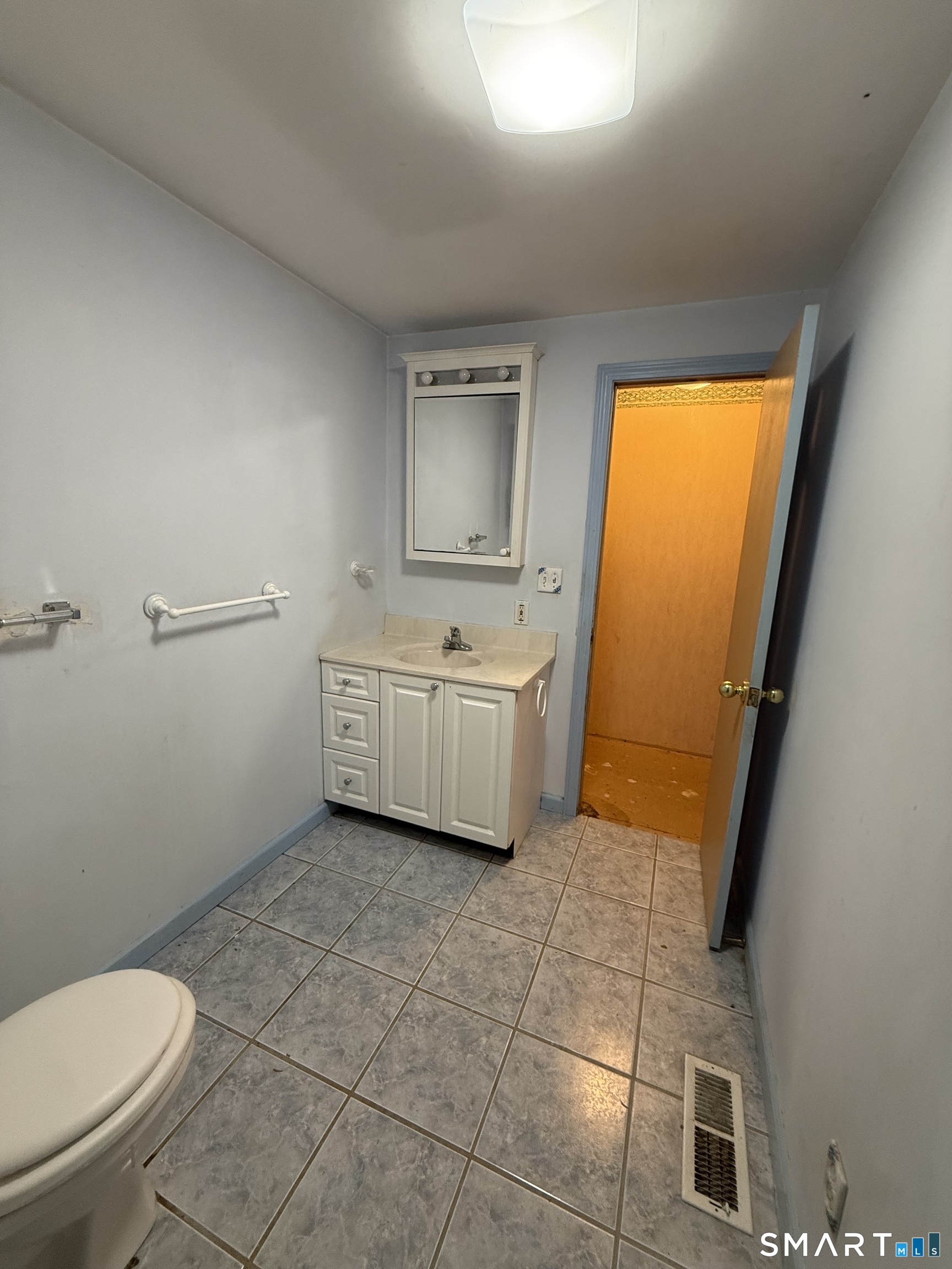94 Moosup Trail Monroe CT 06468