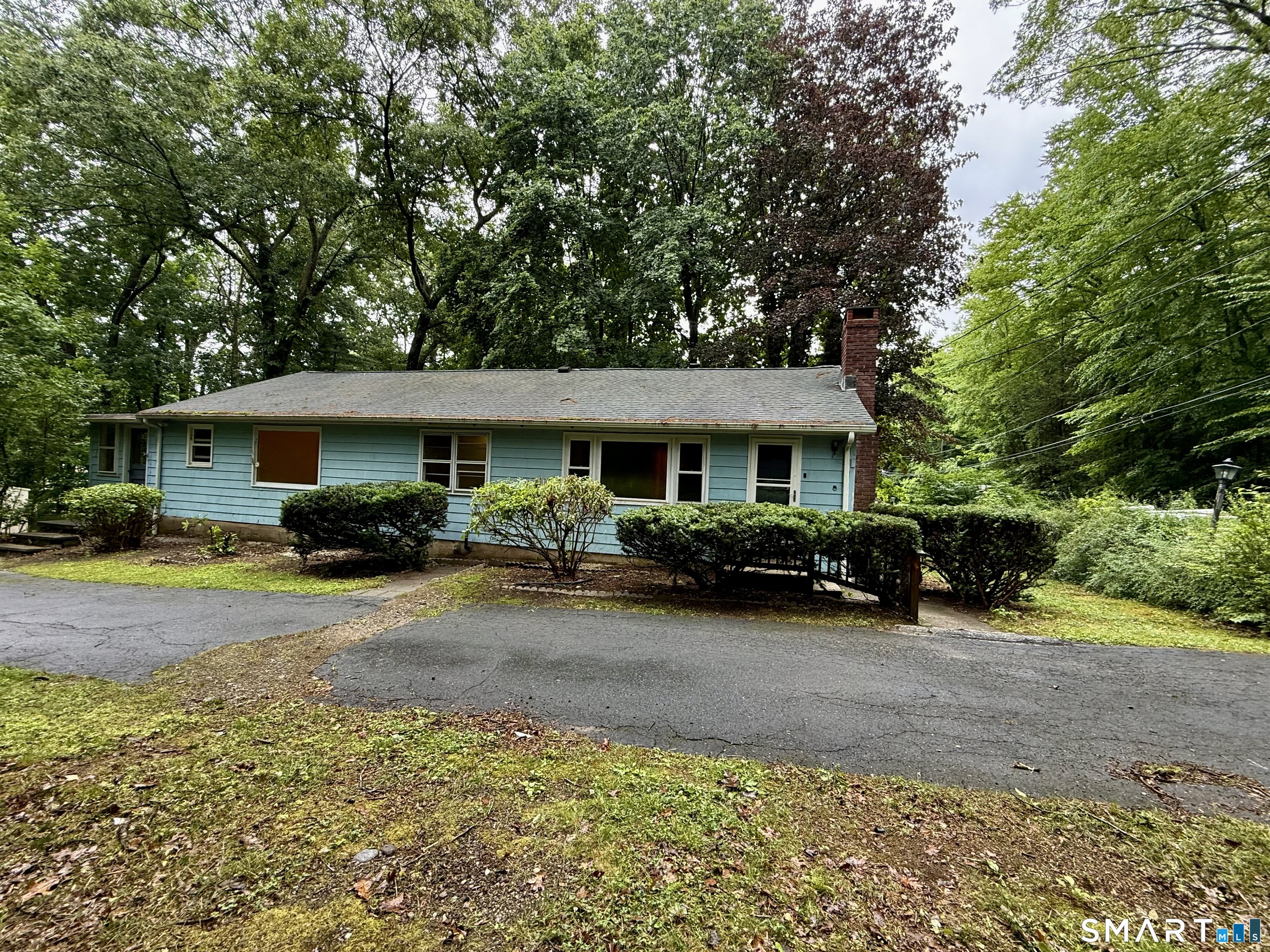 94 Moosup Trail Monroe CT 06468