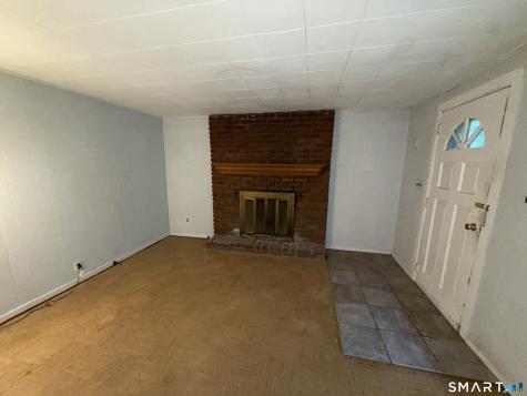 94 Moosup Trail Monroe CT 06468