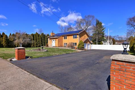 41 Angela Drive East Haven CT 06512