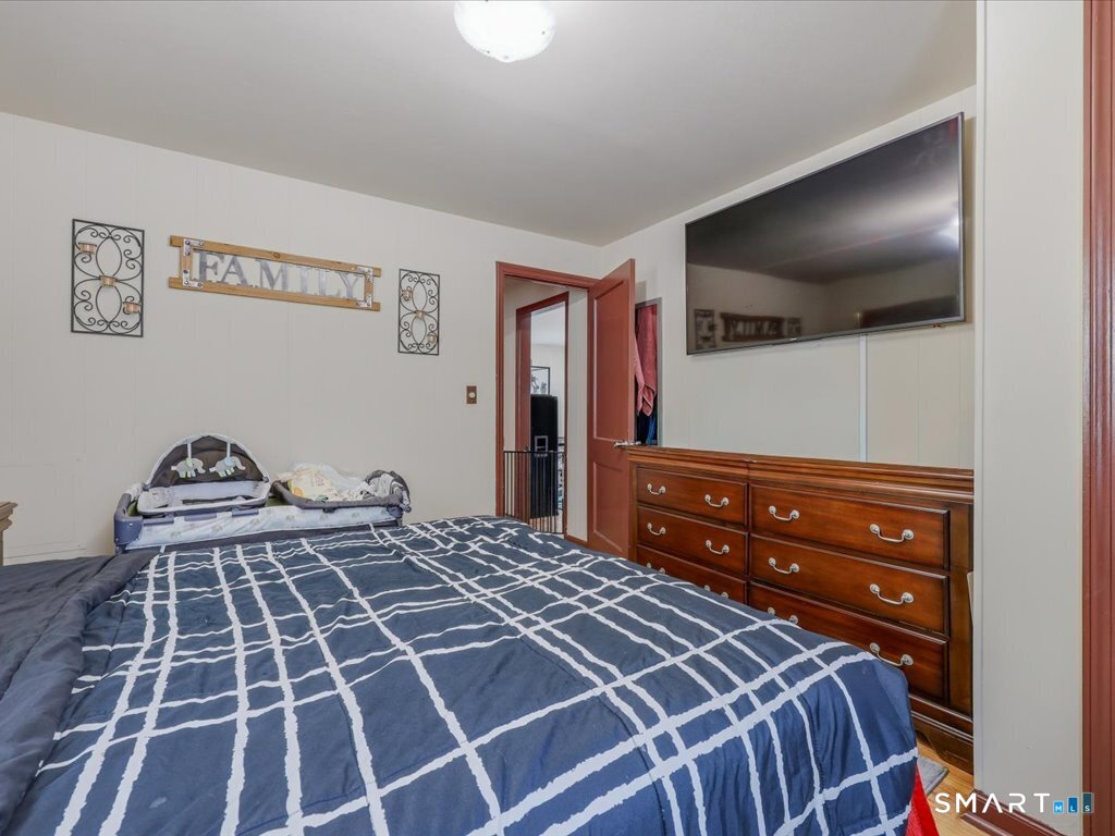 84 Barnes Avenue New Haven CT 06513