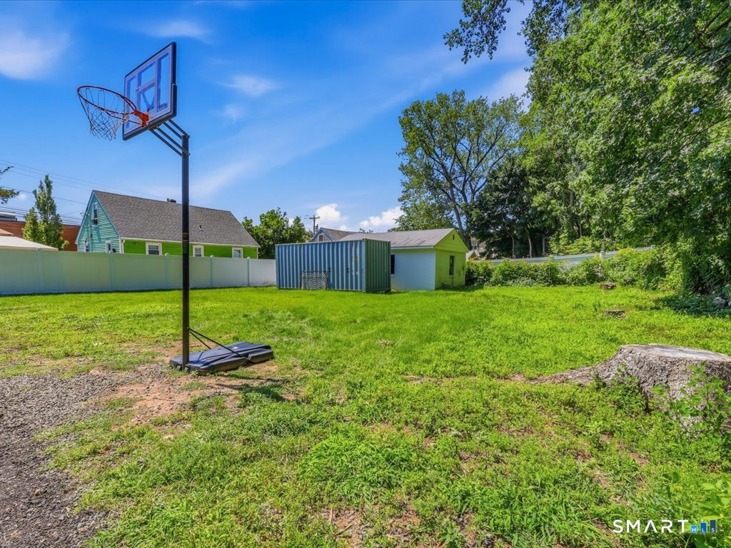 84 Barnes Avenue New Haven CT 06513