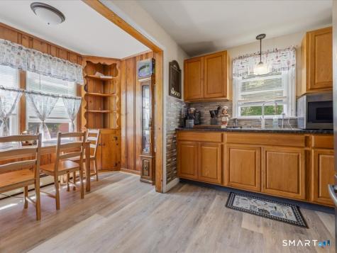 84 Barnes Avenue New Haven CT 06513