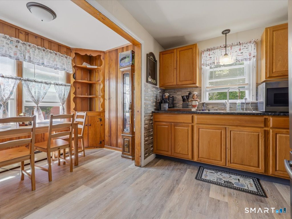84 Barnes Avenue New Haven CT 06513