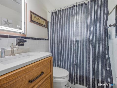 84 Barnes Avenue New Haven CT 06513