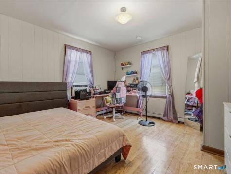 84 Barnes Avenue New Haven CT 06513