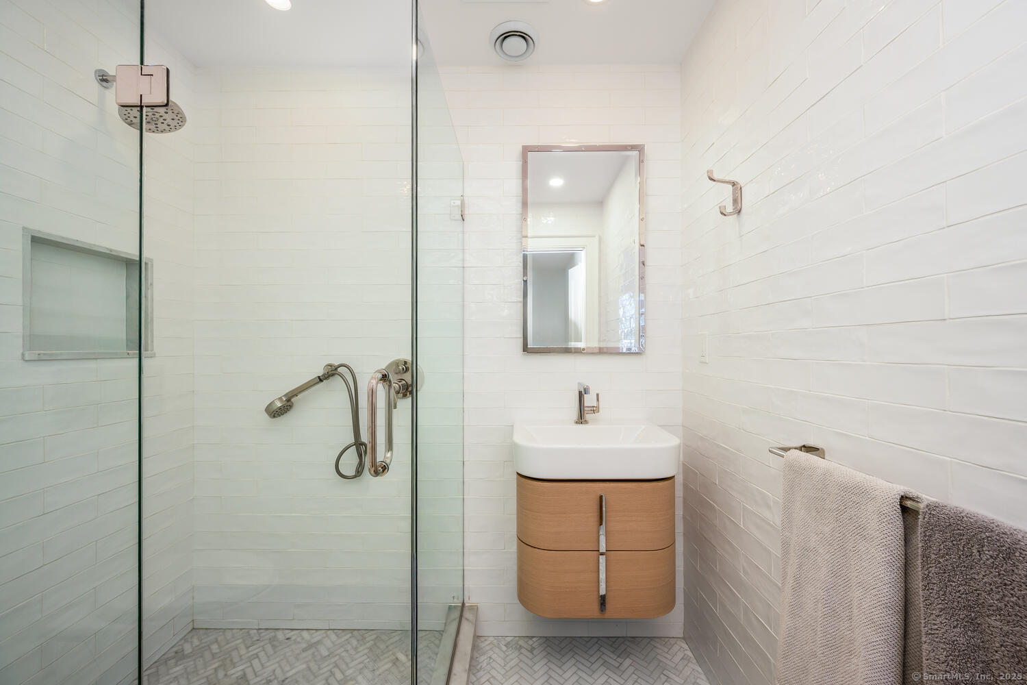 5 Mayflower Road Darien CT 06820