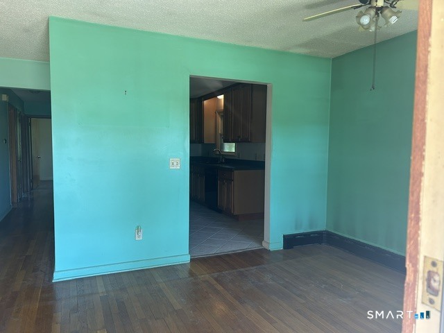 5 Maple Court Waterford CT 06385