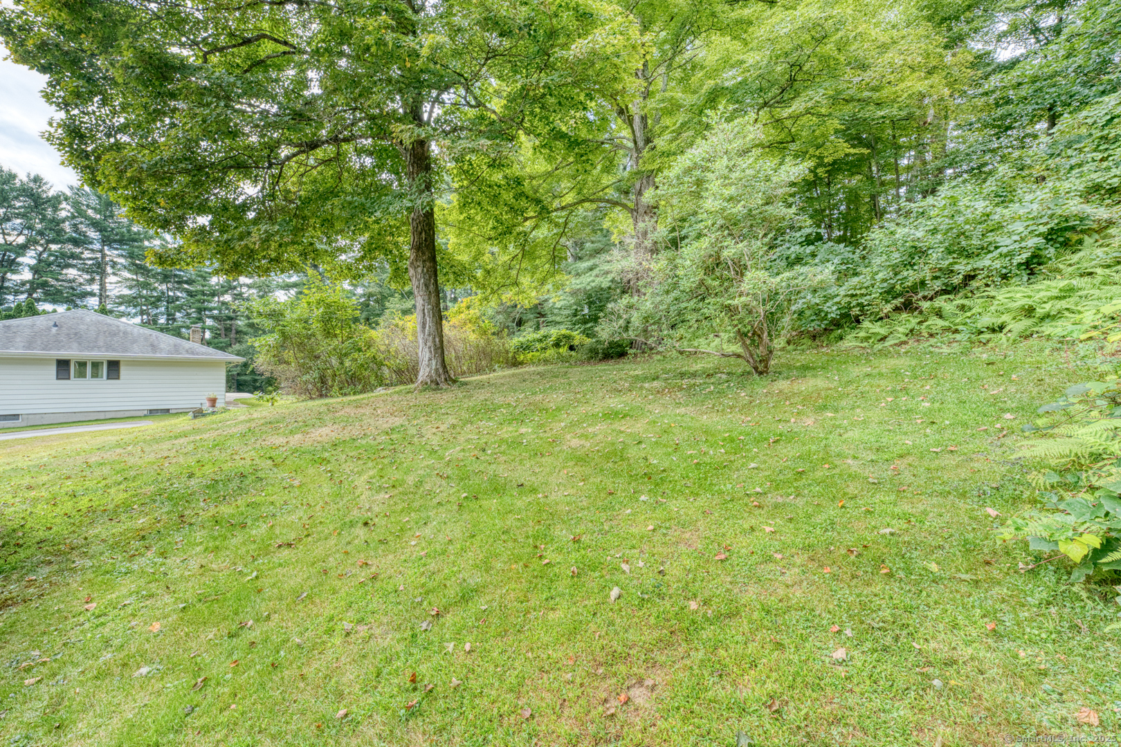 26 Edgarton Road Columbia CT 06237