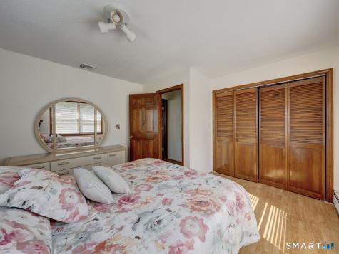 43 Raynor Street Southington CT 06489