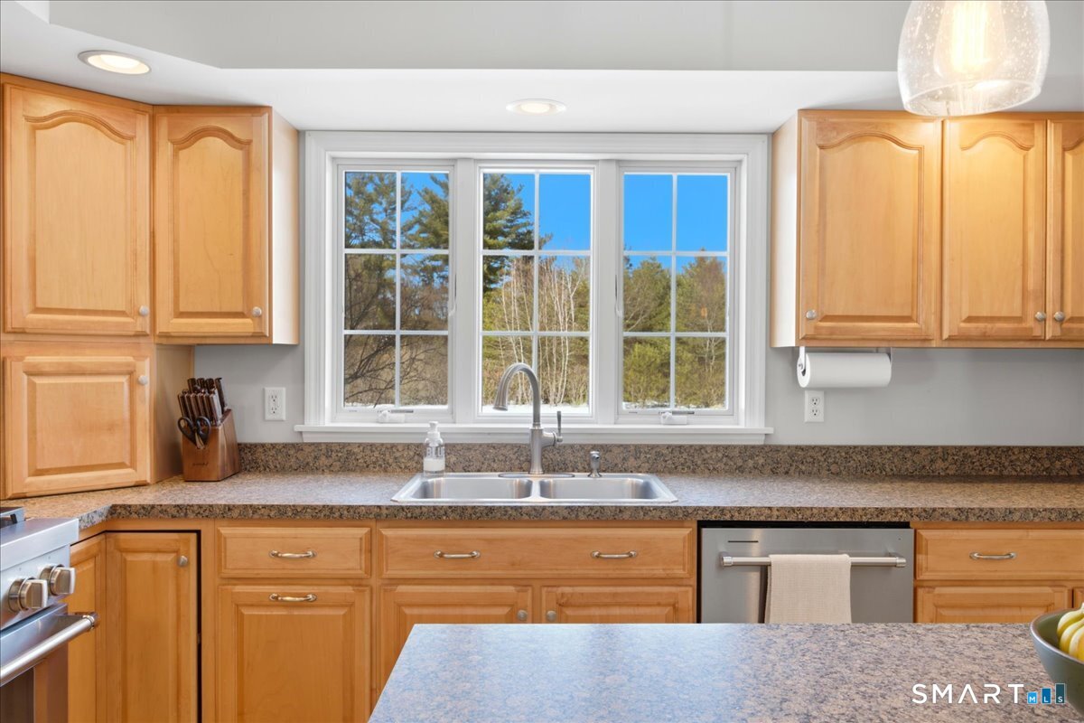 35 Senexet Village Road Woodstock CT 06281