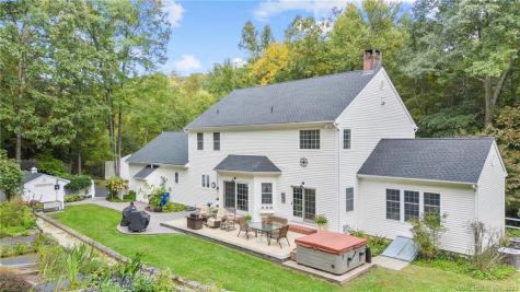 62 Branch Court Watertown CT 06795