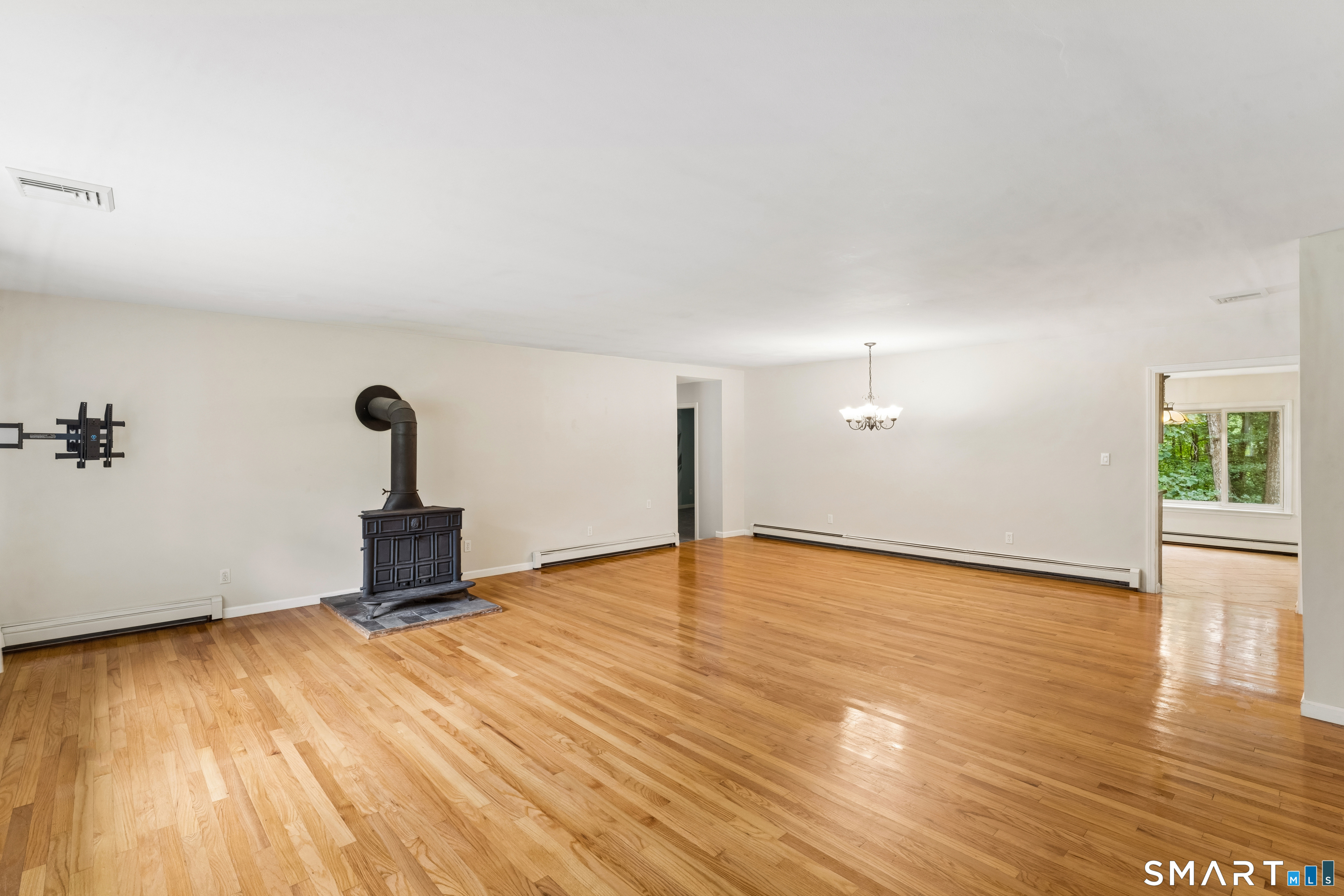 28 Andrew Drive Shelton CT 06484