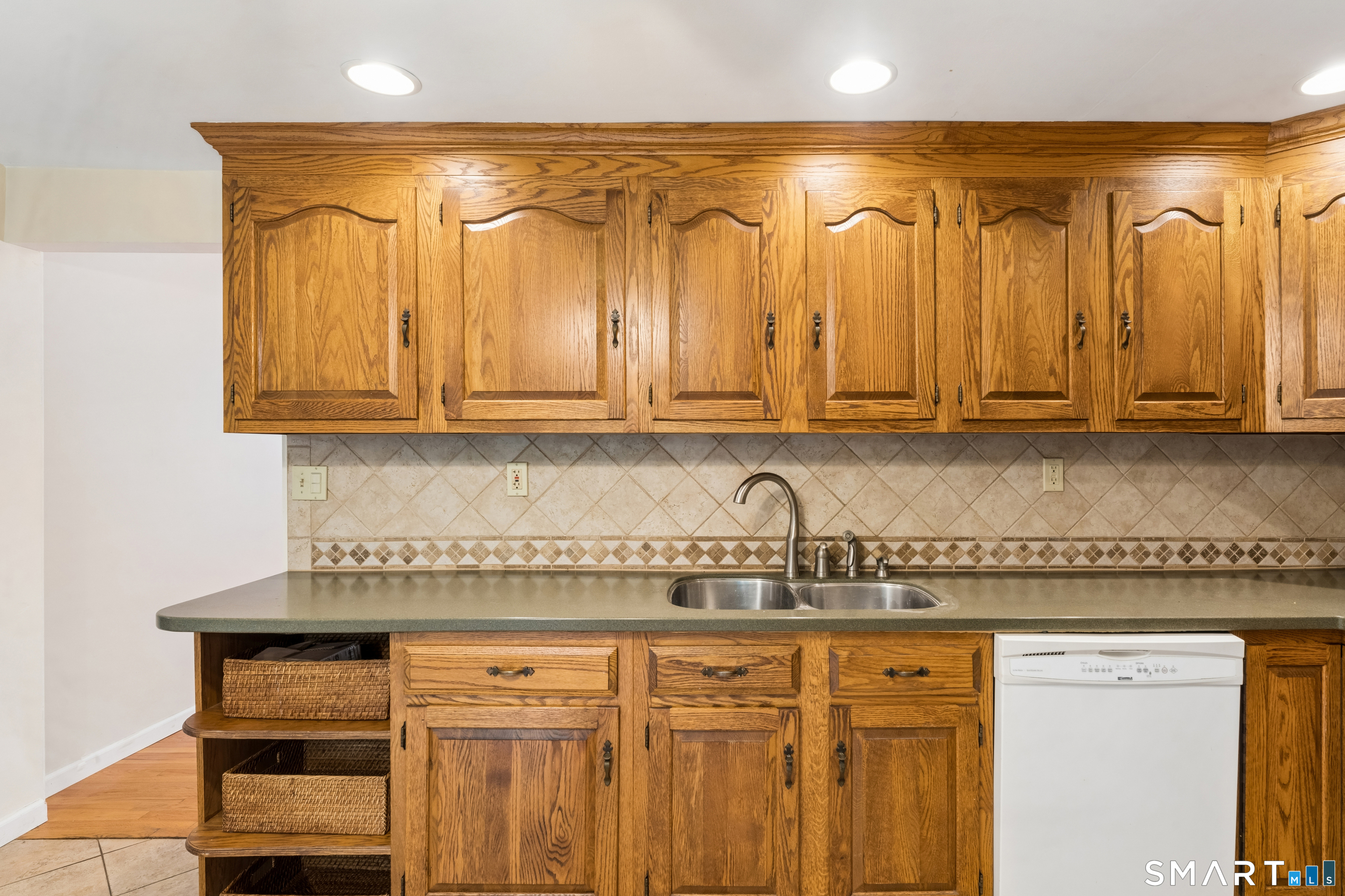 28 Andrew Drive Shelton CT 06484