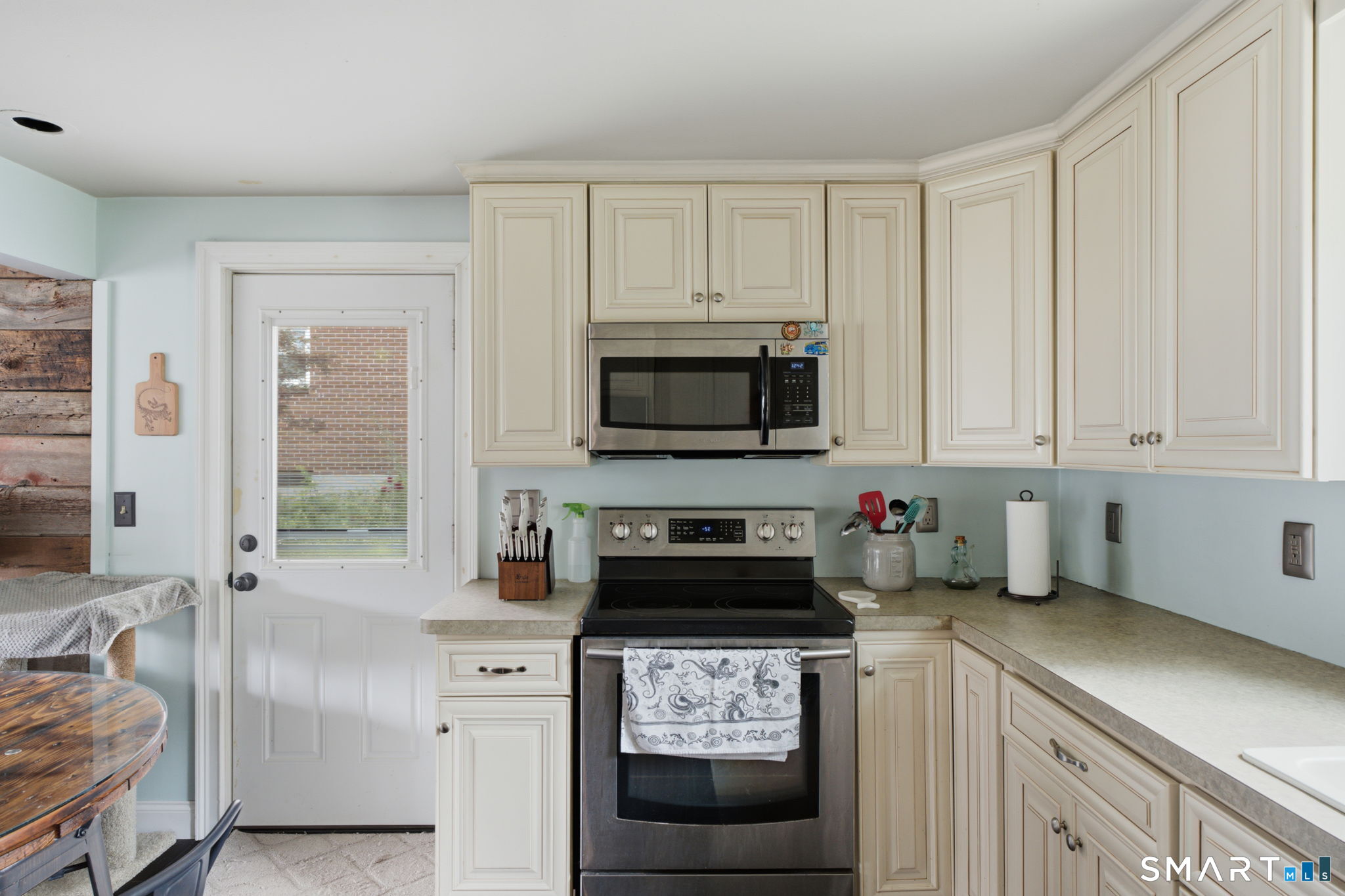 15 Scarborough Road Windsor CT 06095