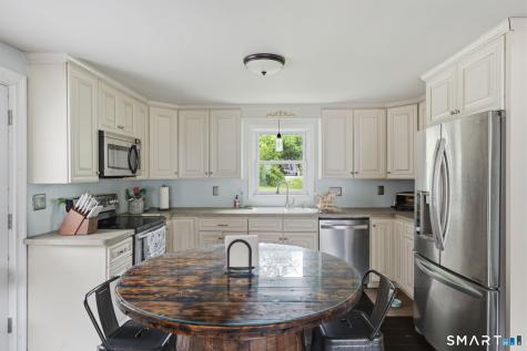 15 Scarborough Road Windsor CT 06095