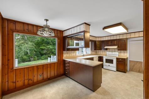 29 Blackstone Avenue Branford CT 06405