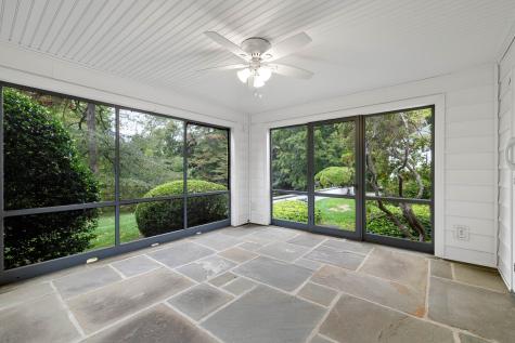 29 Blackstone Avenue Branford CT 06405