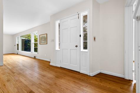 29 Blackstone Avenue Branford CT 06405