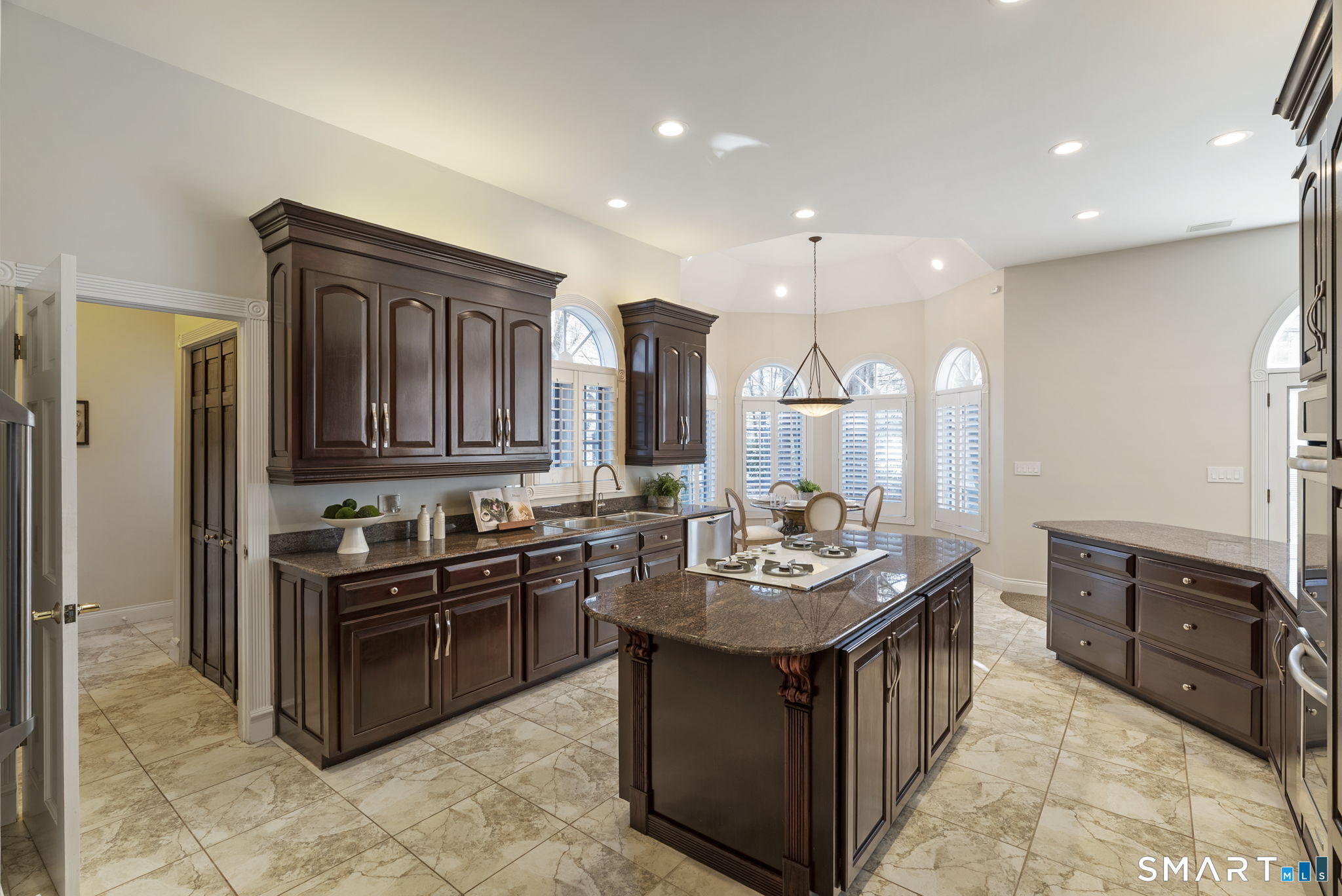 13 Chatsworth Place Farmington CT 06032