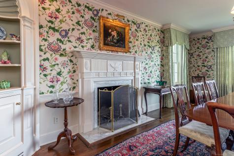 8 Bayberry Hill Roxbury CT 06783