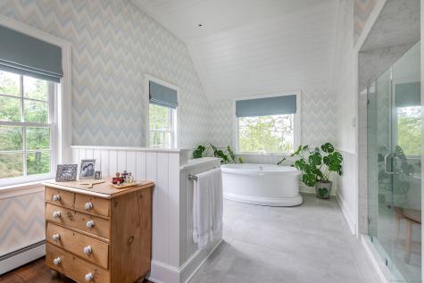 8 Bayberry Hill Roxbury CT 06783