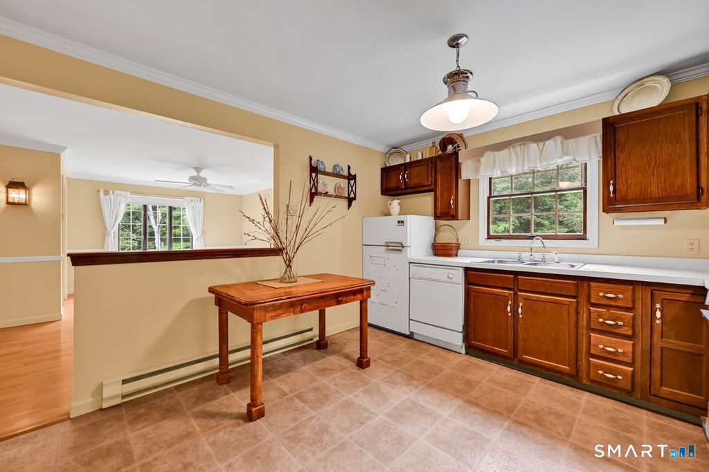 49 Guilds Hollow Road Bethlehem CT 06751