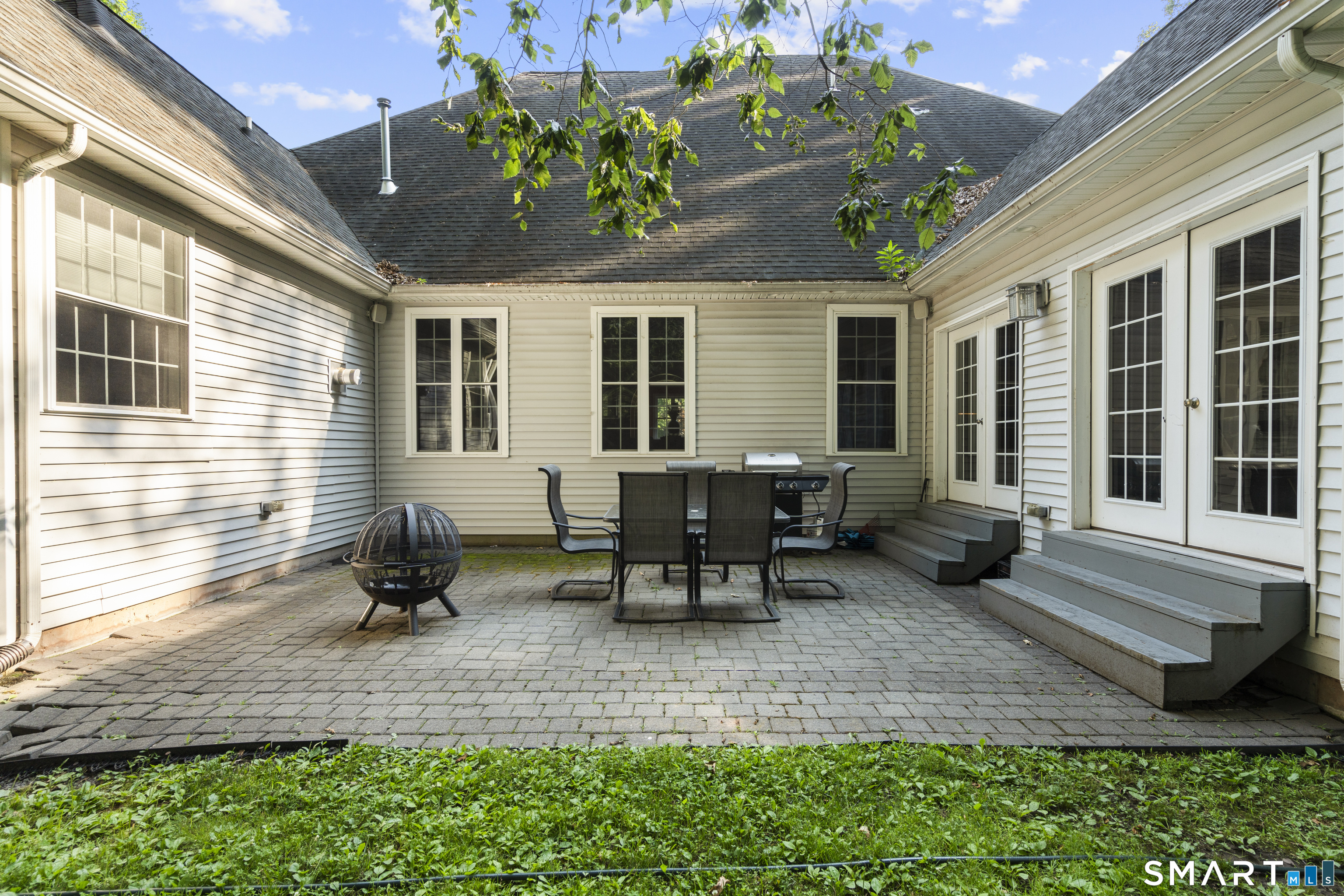 1 Walter's Way Windsor CT 06095