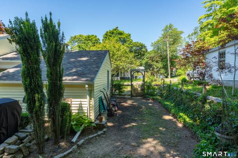 17 Grandview Terrace Essex CT 06426