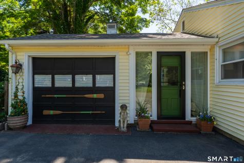 17 Grandview Terrace Essex CT 06426