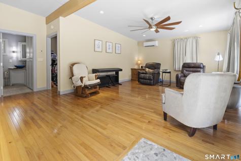 11 Munyan Road Putnam CT 06260