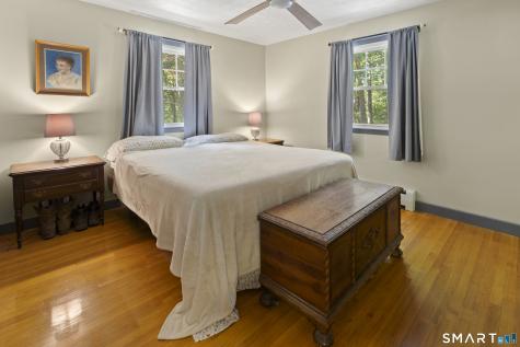 11 Munyan Road Putnam CT 06260