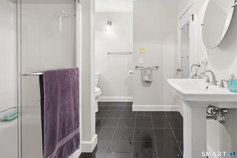11 Munyan Road Putnam CT 06260