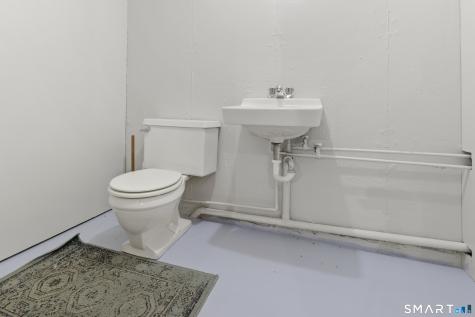 11 Munyan Road Putnam CT 06260