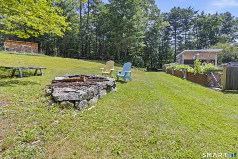 11 Munyan Road Putnam CT 06260