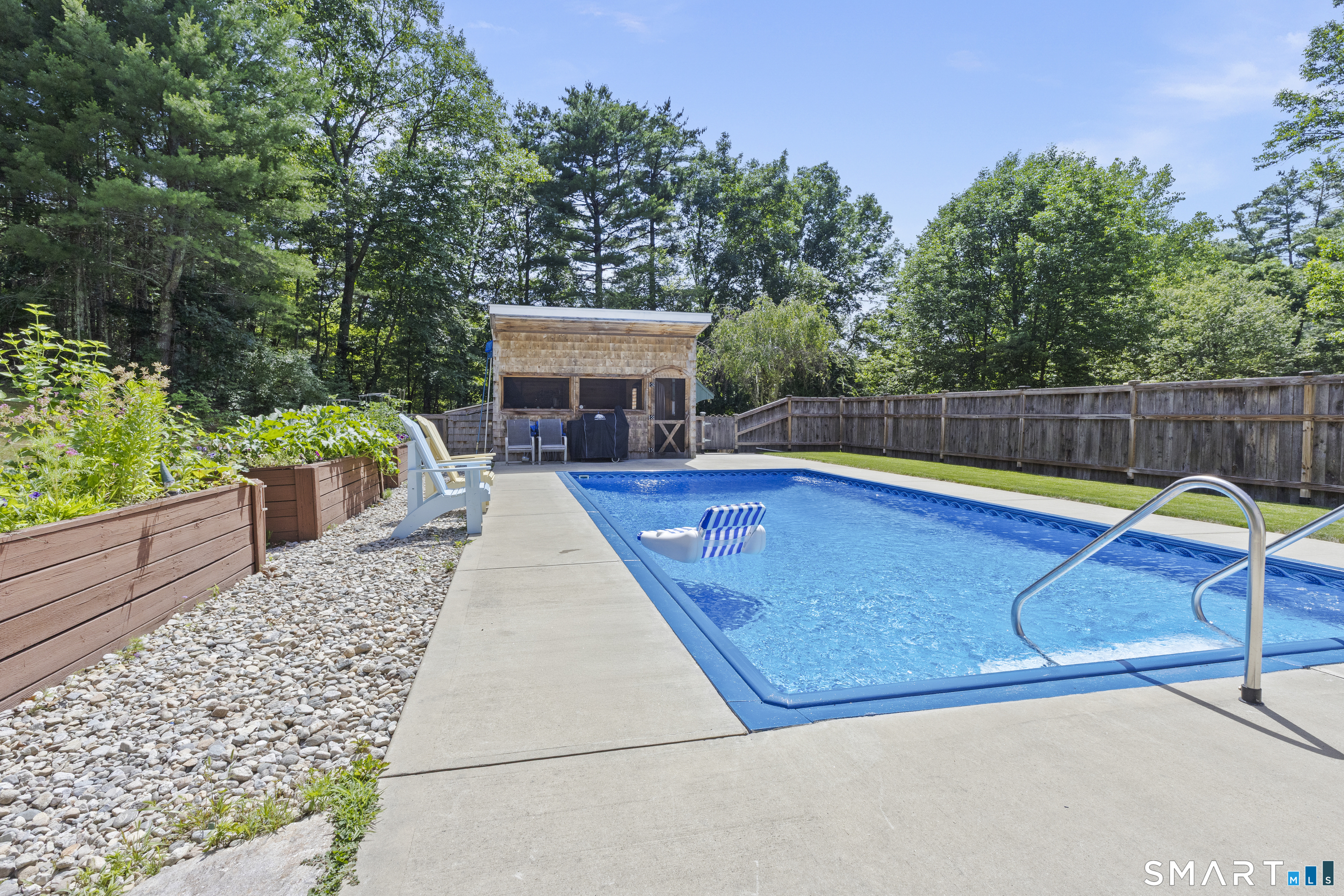 11 Munyan Road Putnam CT 06260