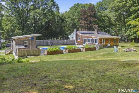 11 Munyan Road Putnam CT 06260