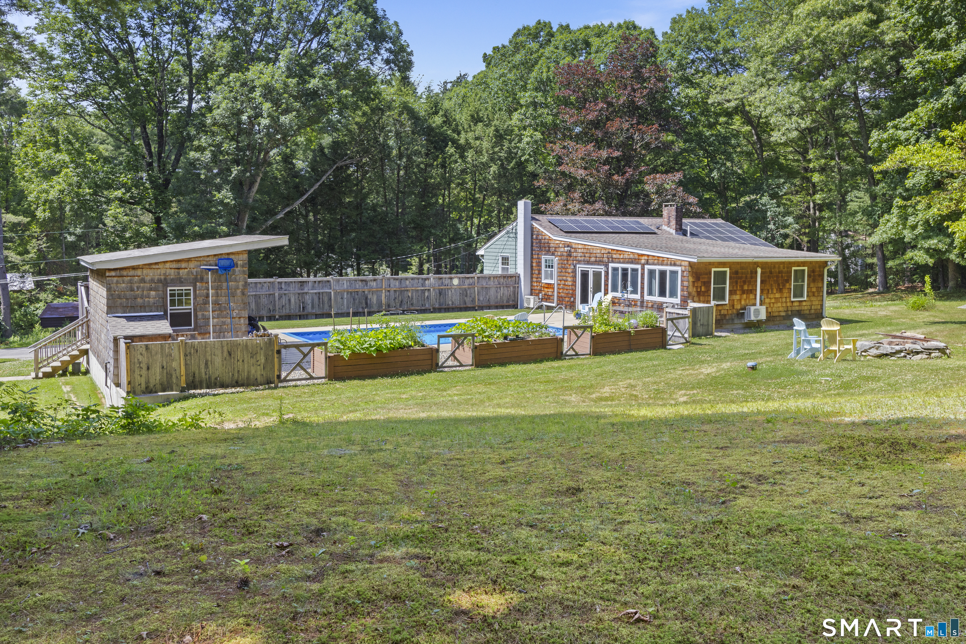 11 Munyan Road Putnam CT 06260