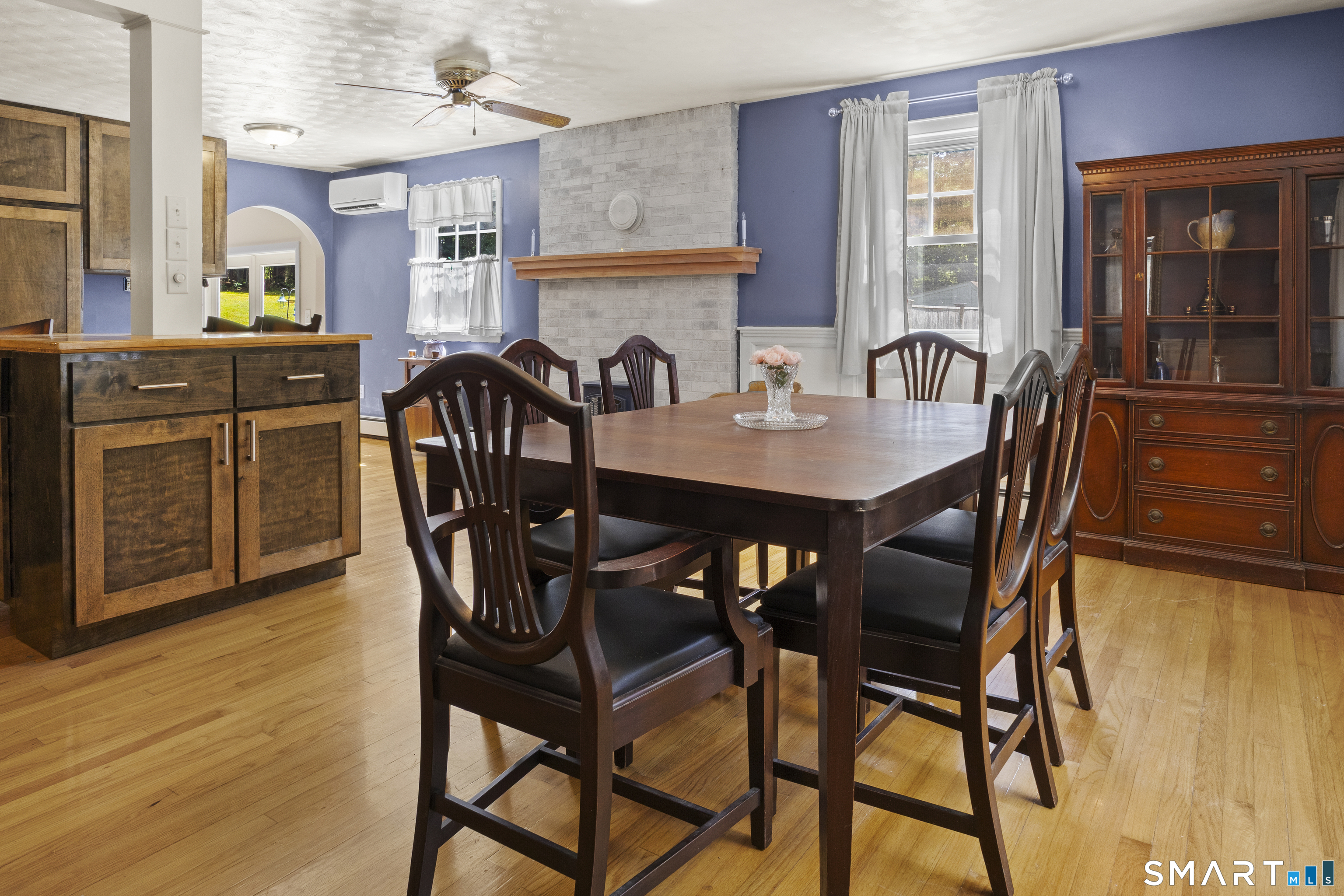 11 Munyan Road Putnam CT 06260
