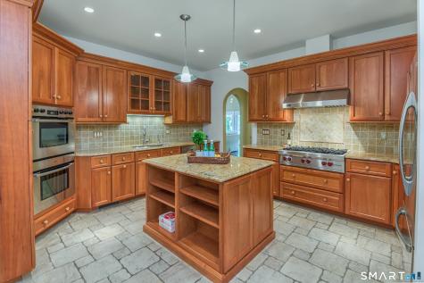 101 Carol Street Danbury CT 06810