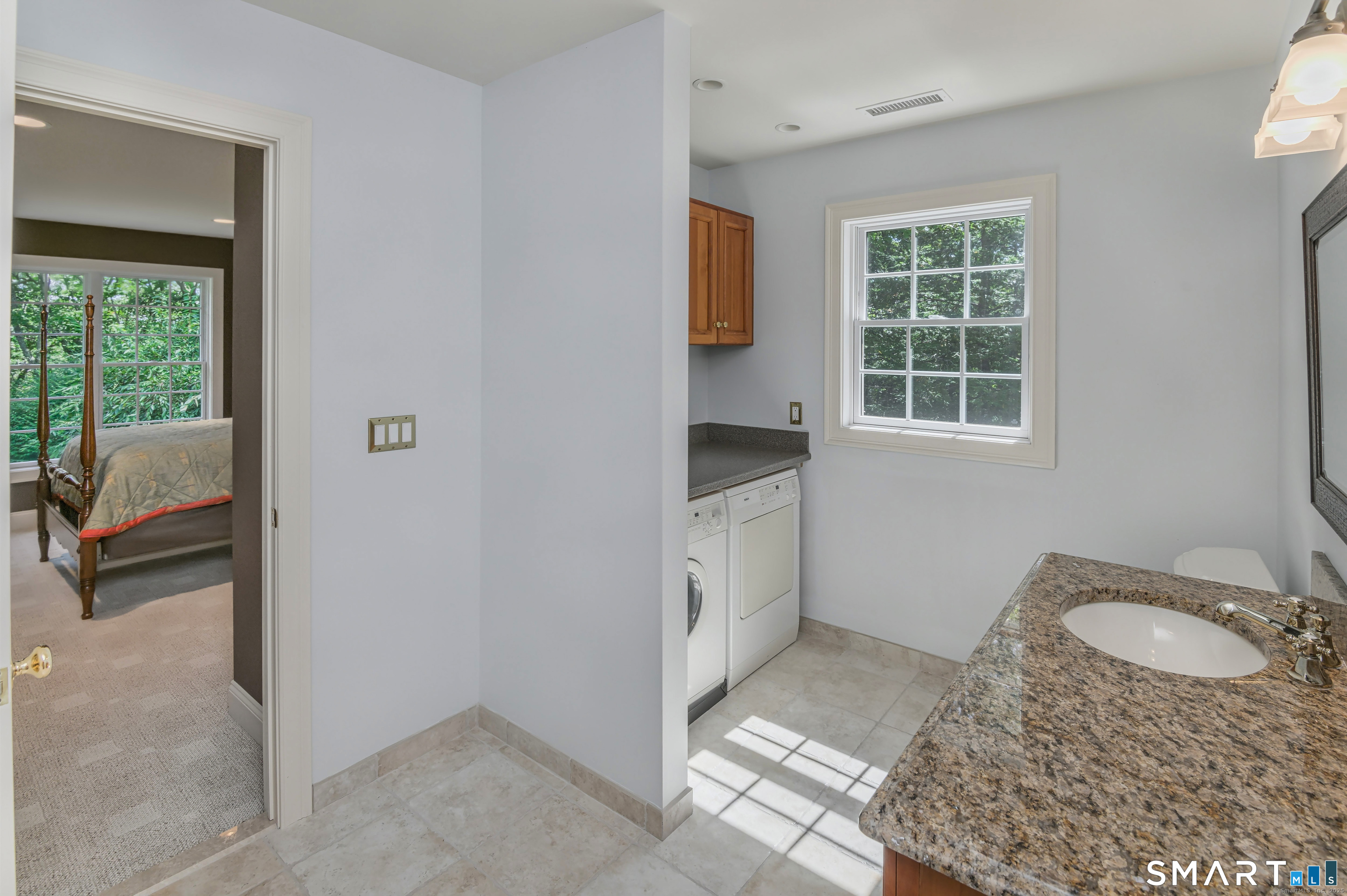 101 Carol Street Danbury CT 06810