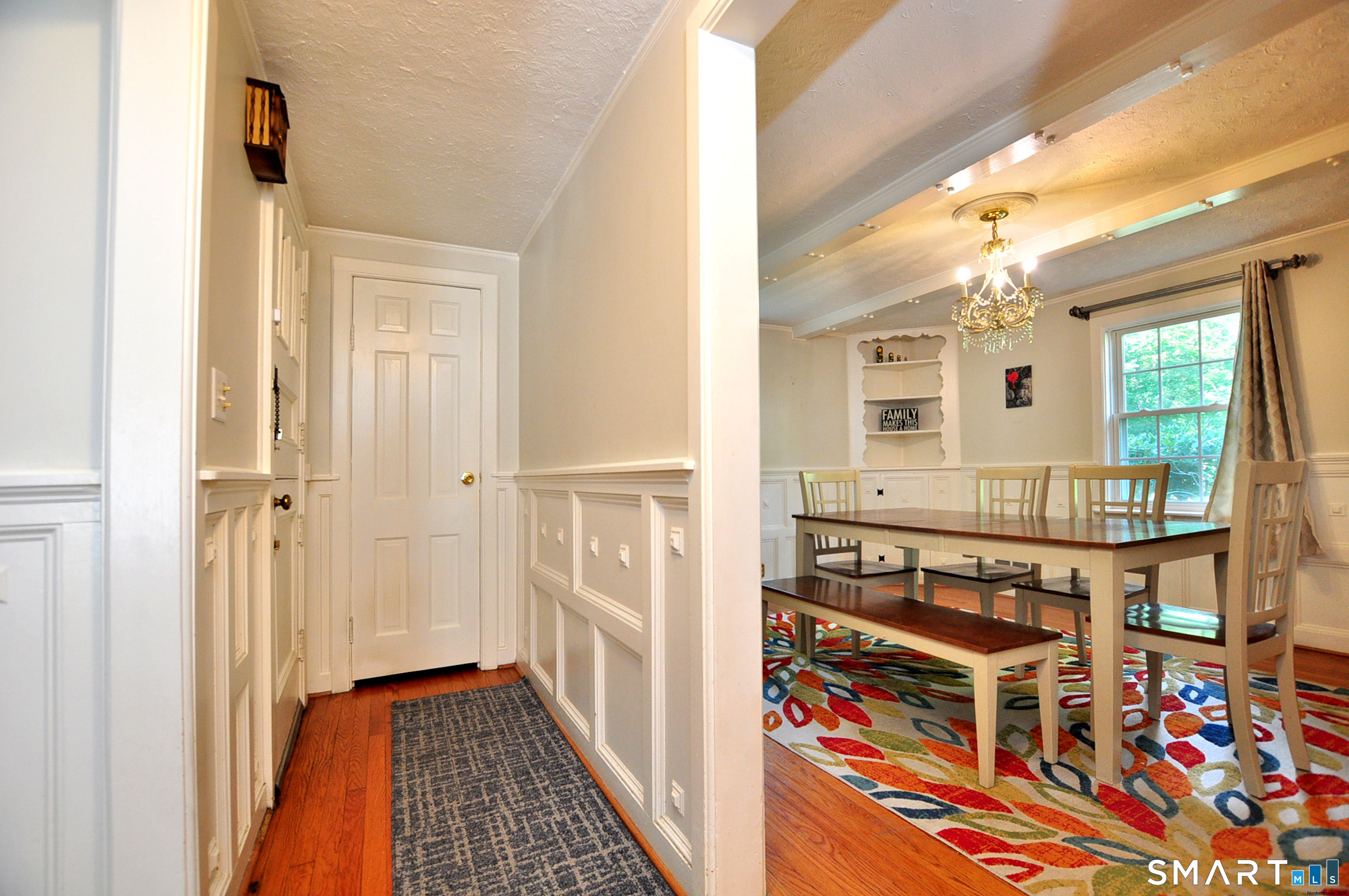 6 Raymond Road Avon CT 06001