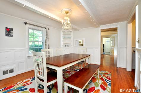 6 Raymond Road Avon CT 06001